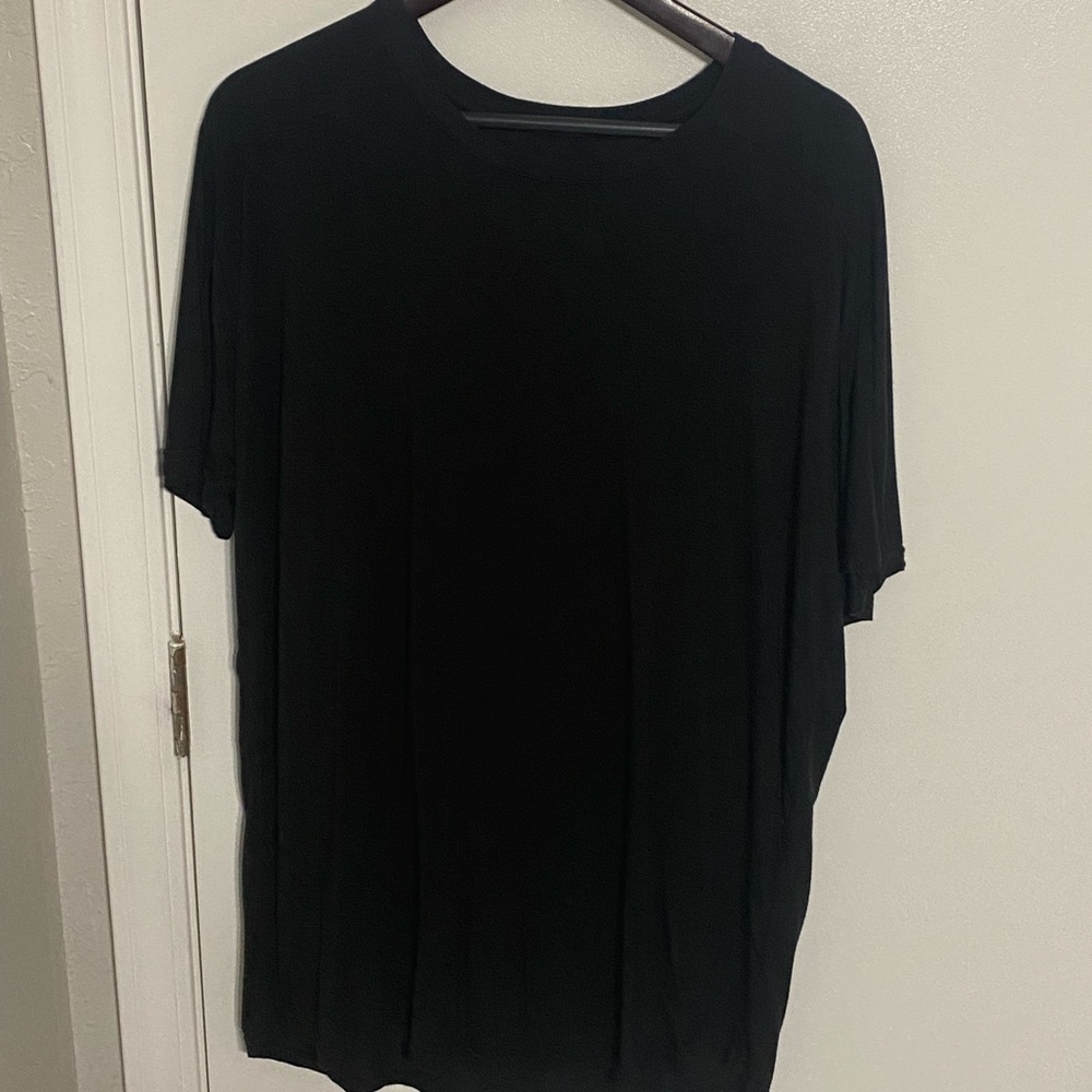 XL Balance Athletica Workout Shirt